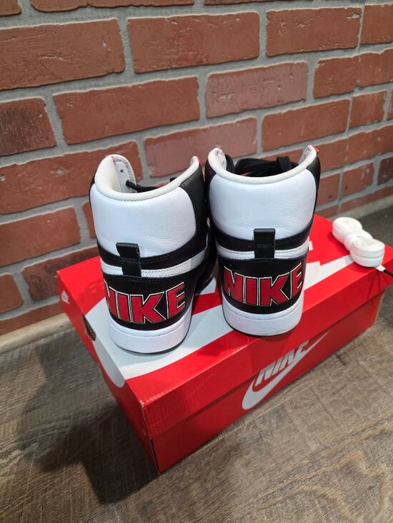 NIKE TERMINATOR HIGH Shoes Size 11 Men\'s Red Black White WORN 2 times! main image 7